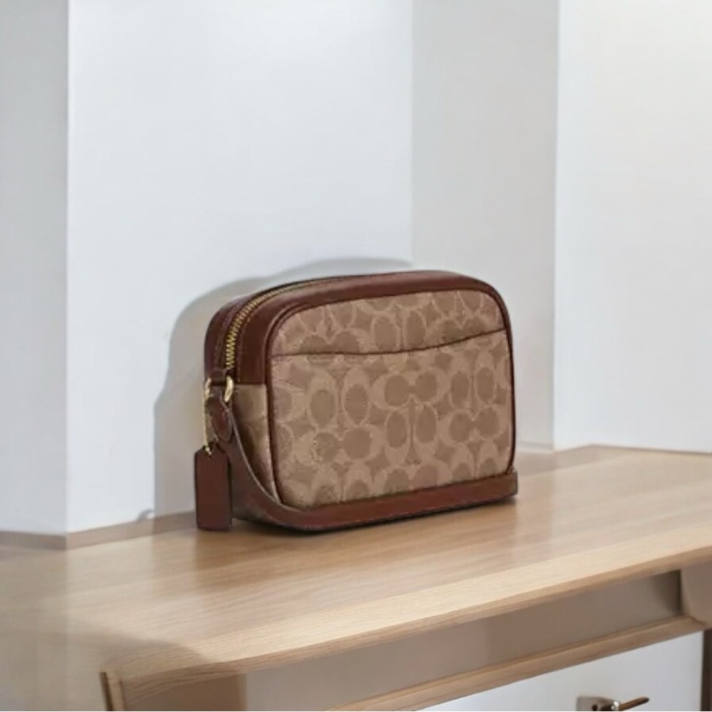 Coach Mini Jamie Camera Bag in Signature Canvas-Retail $278 - Picture 2 of 3